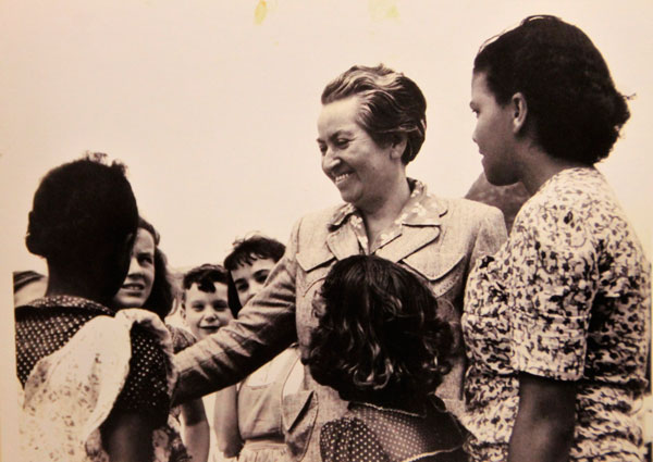 86_Educacion_GabrielaMistral1